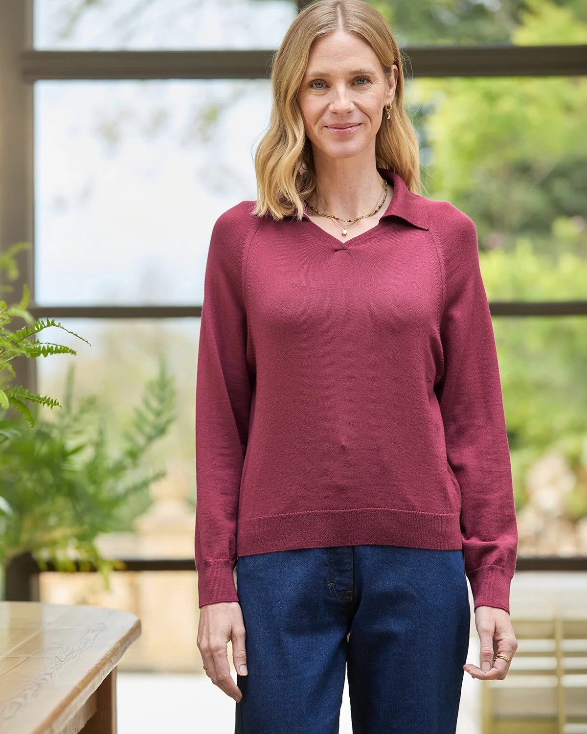 Merino Collared V Neck Jumper - Rosewood