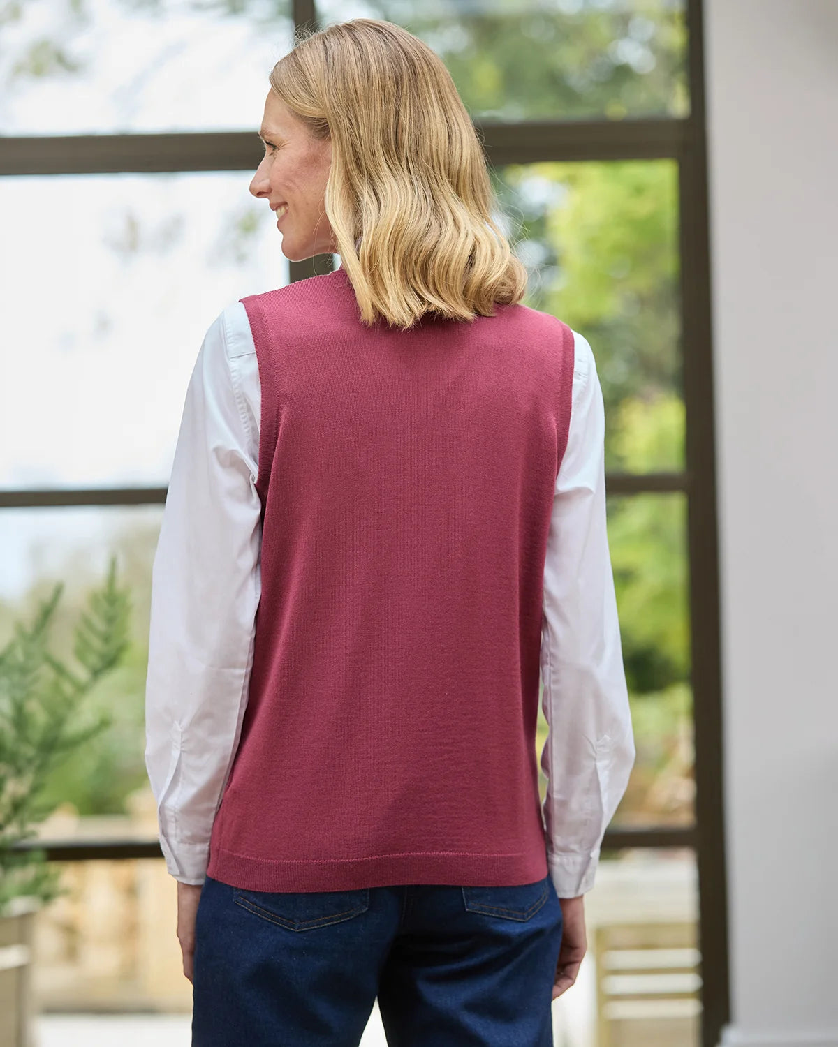 Merino Waistcoat - Rosewood