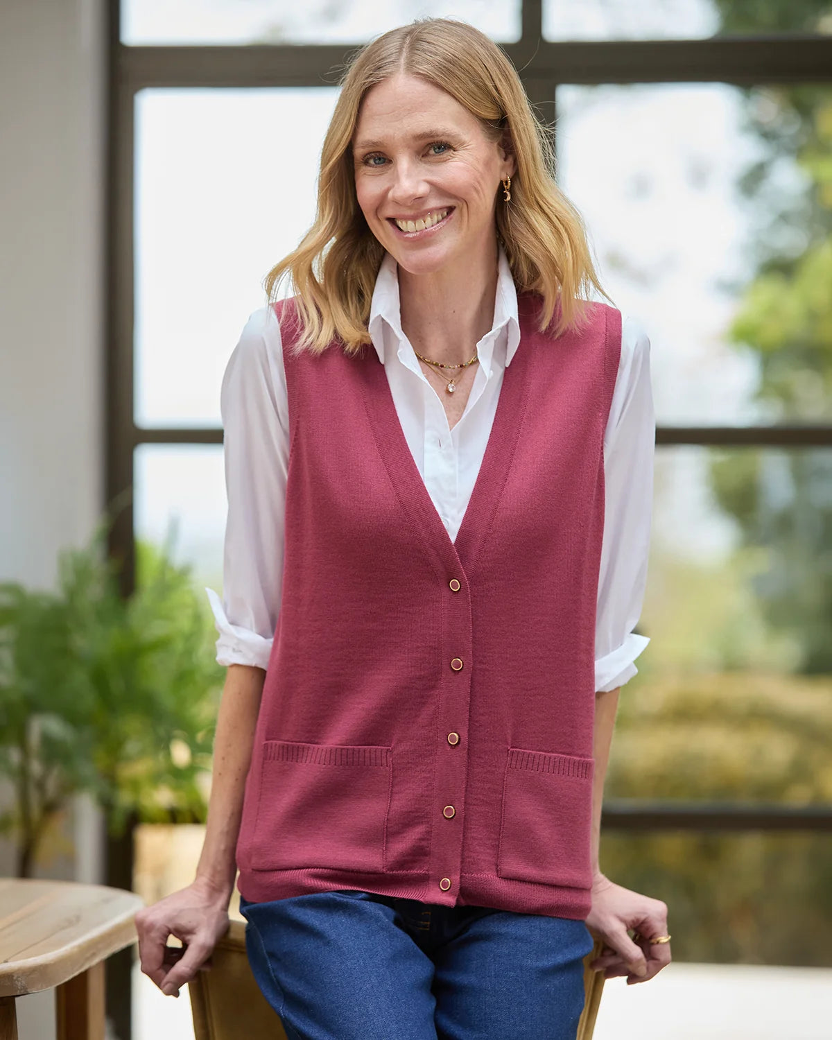 Merino Waistcoat - Rosewood