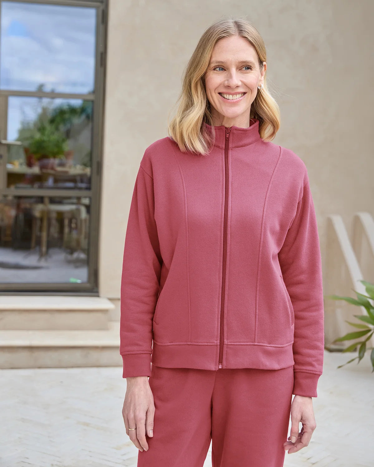 Taylor Cotton Mix Leisure Cardigan - Red