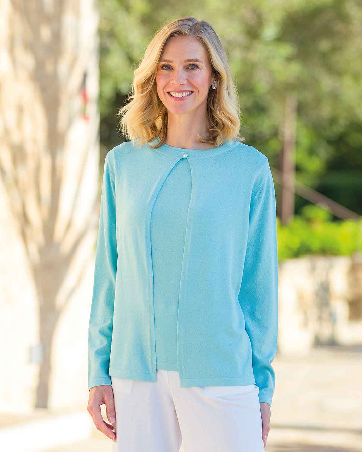 Naomi Aqua Short Sleeved Crew Neck Jumper - Image 3 - Country Collection