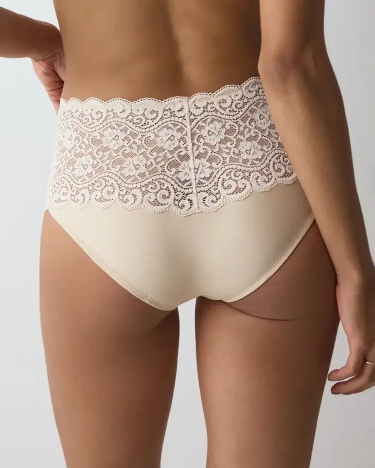 Triumph Amourette Maxi Brief – Beige