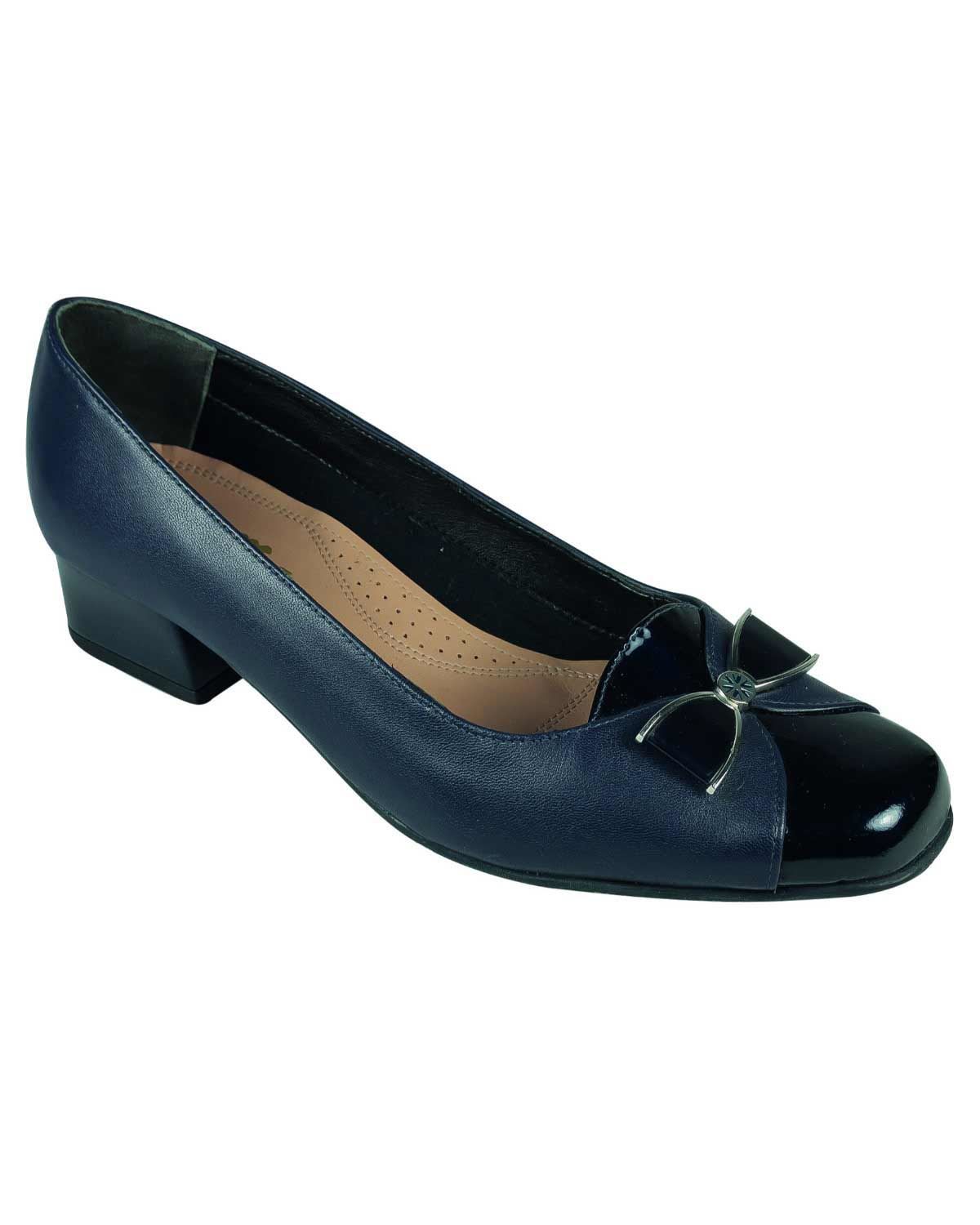 van dal navy shoes